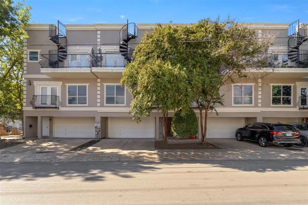 5617 Bryan Parkway, #2