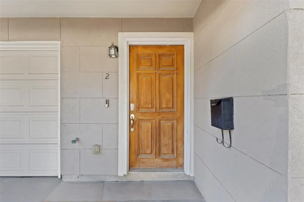 5617 Bryan Parkway, #2