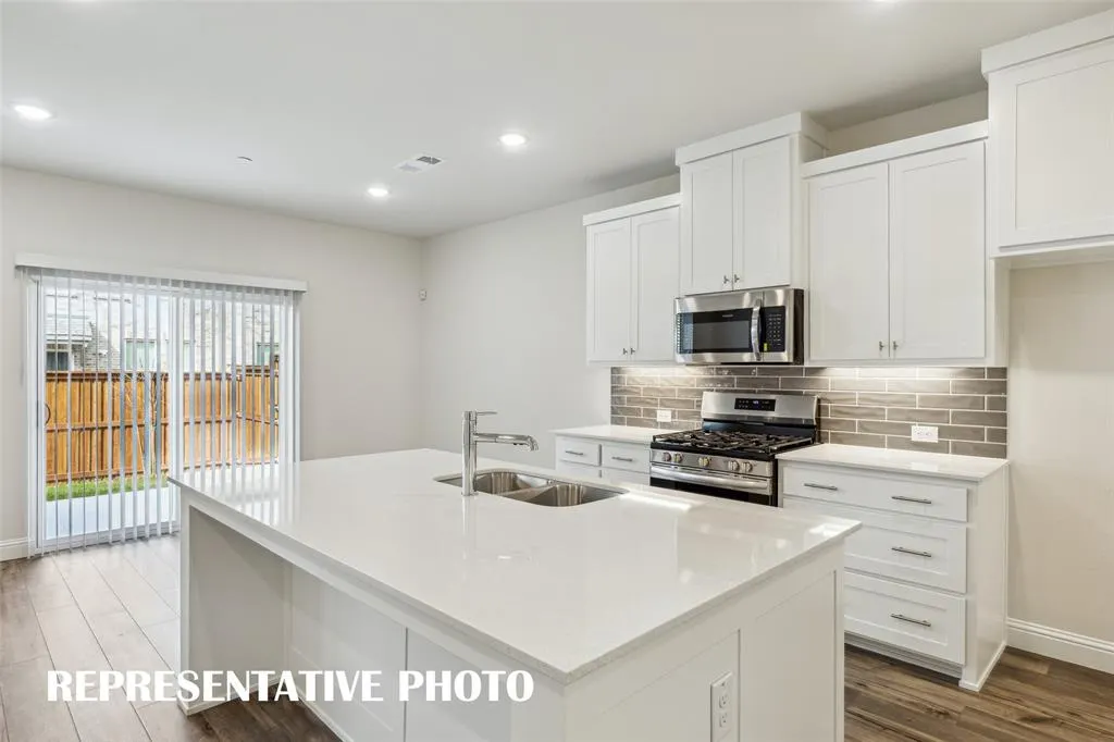 1383 Whipsaw Trail