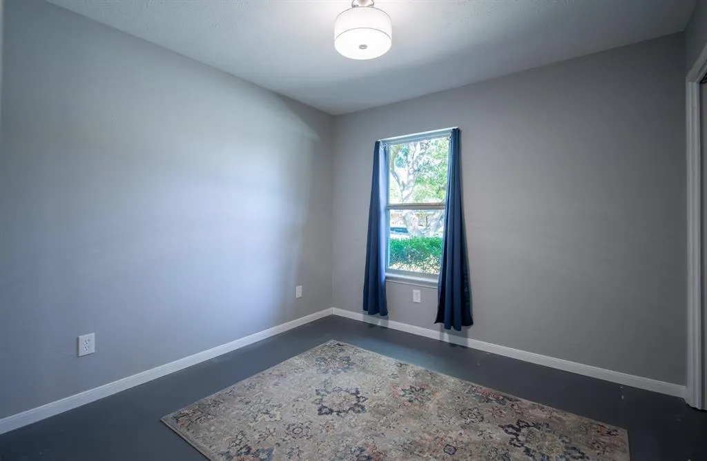 411 Canyon Ridge Drive