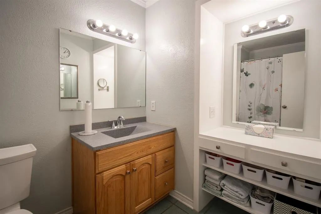 411 Canyon Ridge Drive