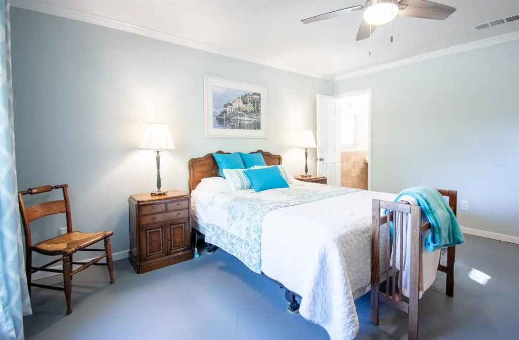 411 Canyon Ridge Drive