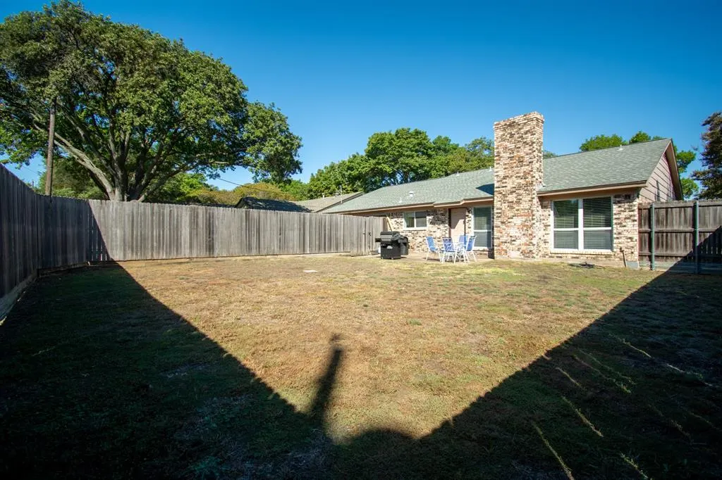 411 Canyon Ridge Drive