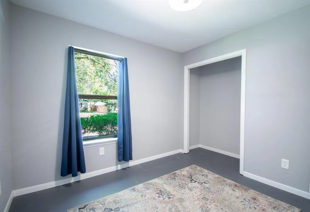 411 Canyon Ridge Drive