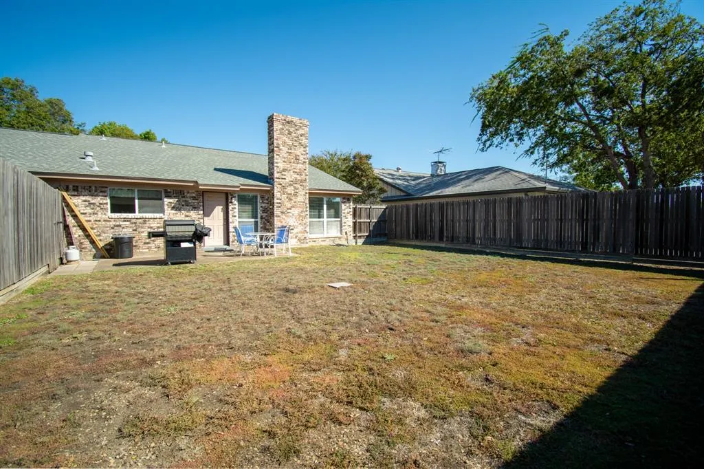 411 Canyon Ridge Drive