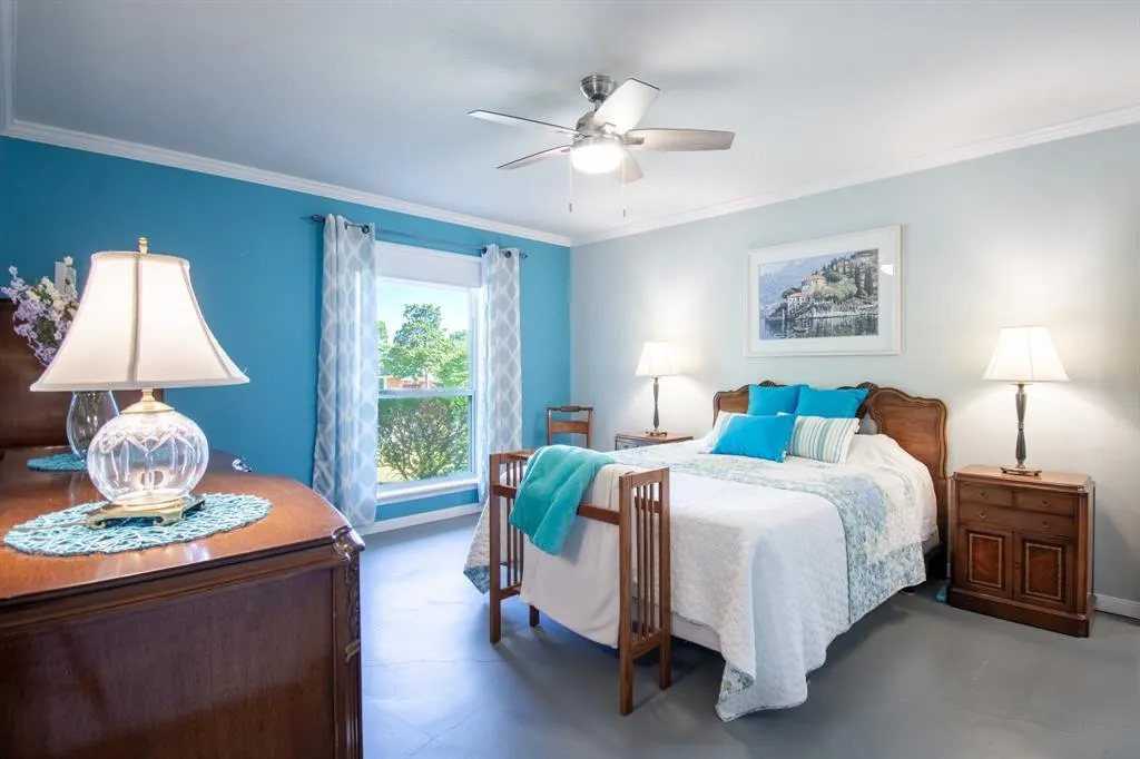 411 Canyon Ridge Drive