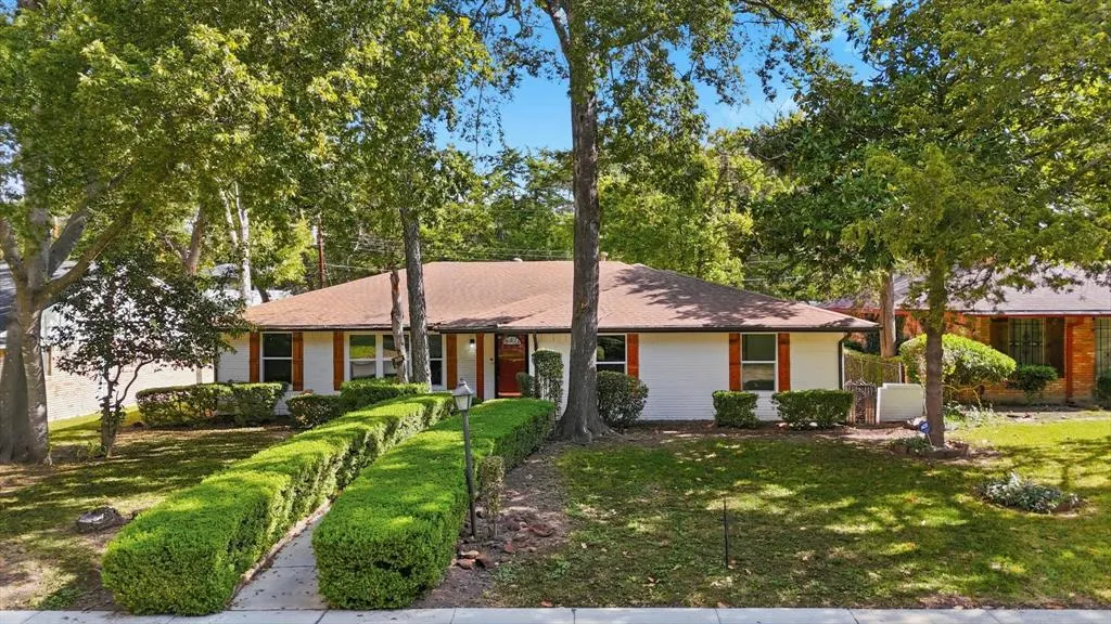 5940 Hunters View Lane