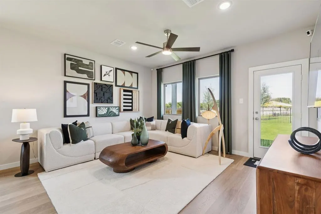 1000 Knox River Drive