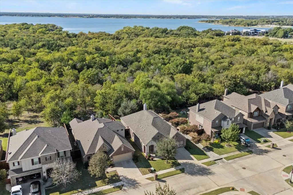 5600 Somerville Drive