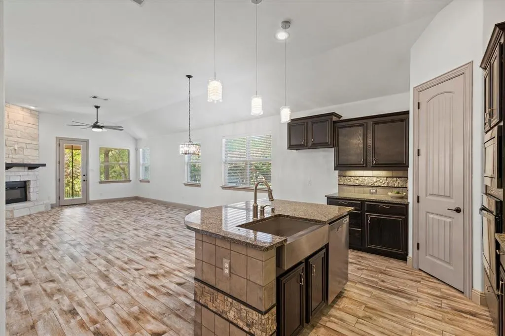 5600 Somerville Drive