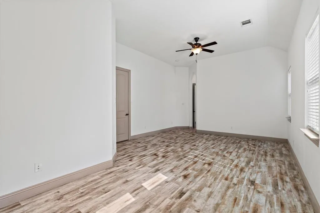 5600 Somerville Drive