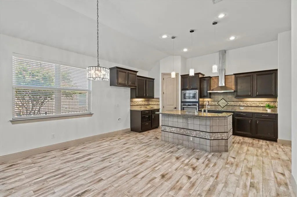 5600 Somerville Drive