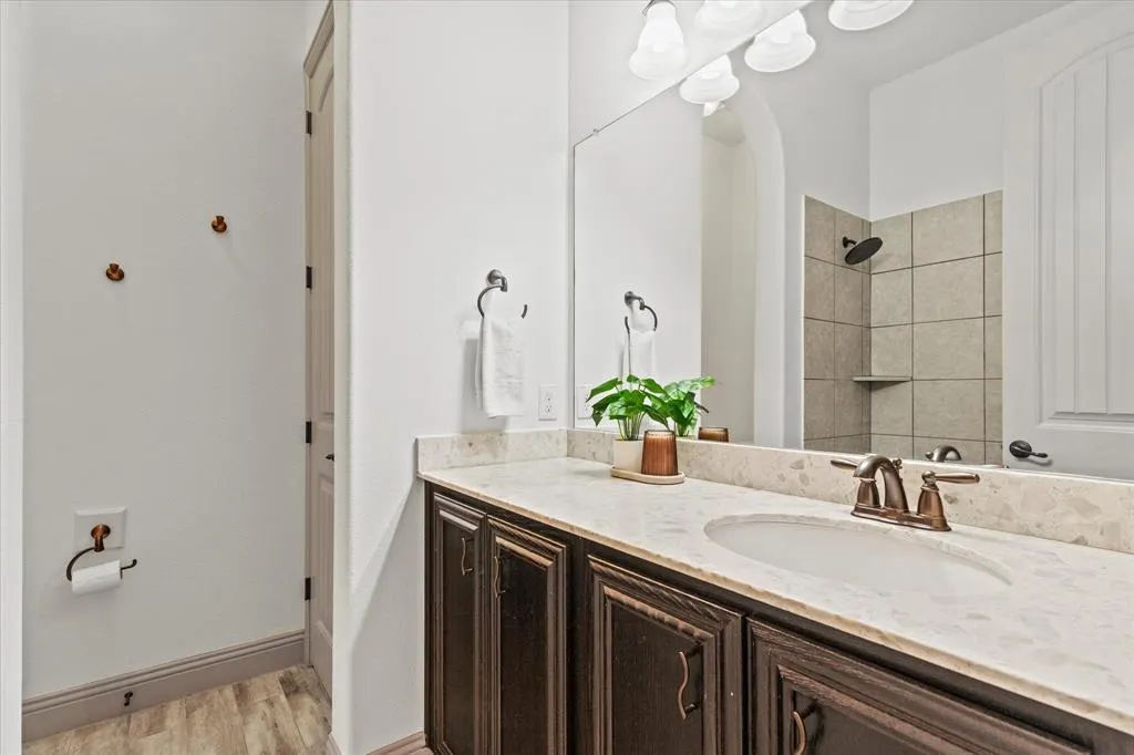 5600 Somerville Drive