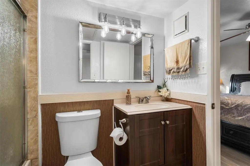 1200 Cherrywood Court