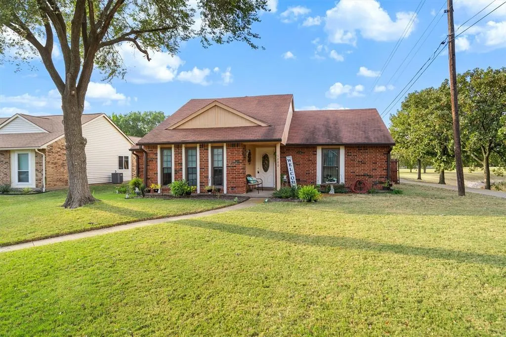 1200 Cherrywood Court