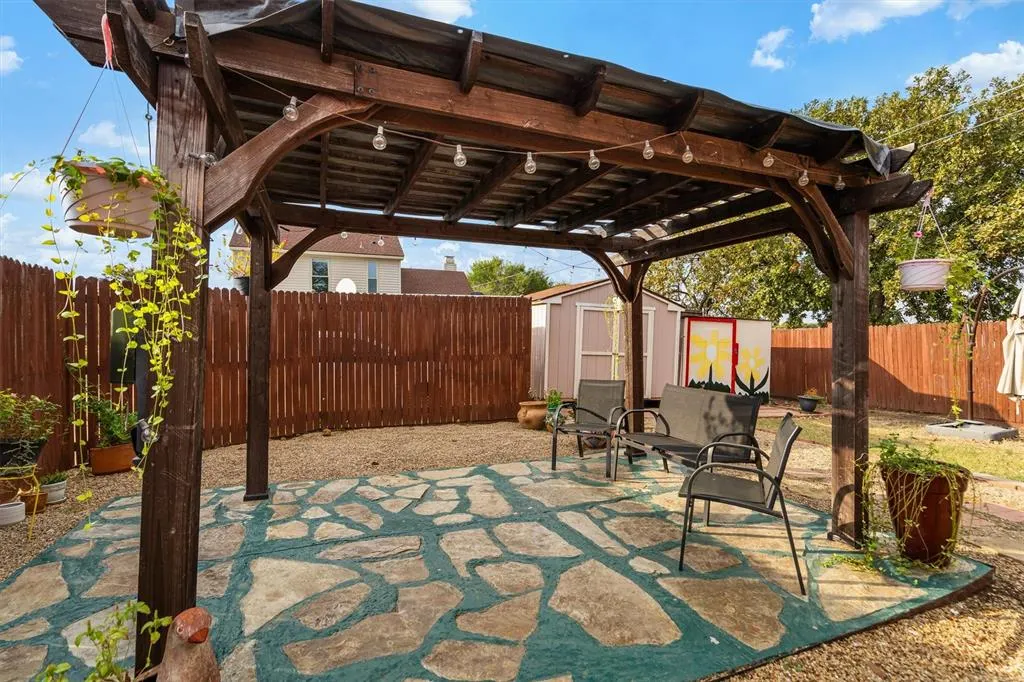 1200 Cherrywood Court