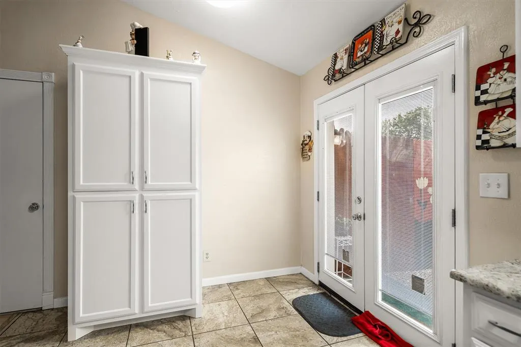 1200 Cherrywood Court