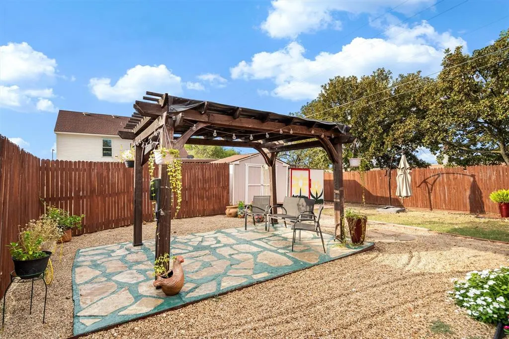 1200 Cherrywood Court