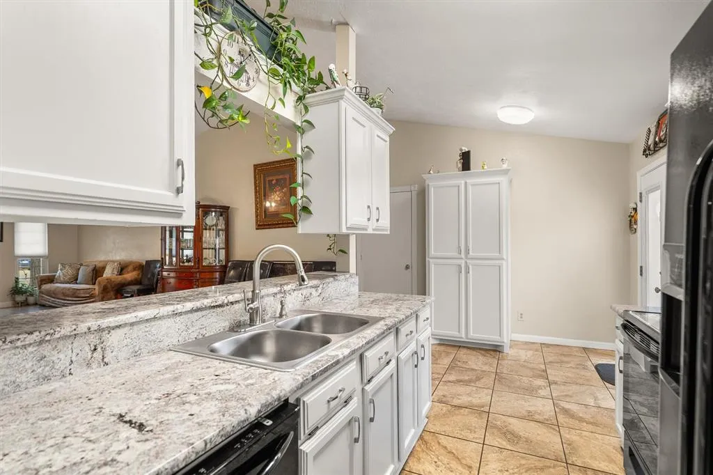 1200 Cherrywood Court