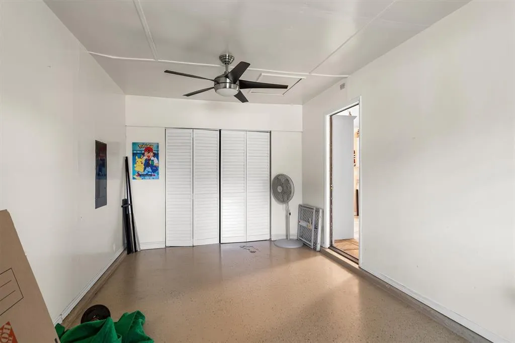 1200 Cherrywood Court