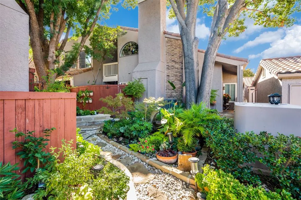 4242 N Capistrano Drive, #203