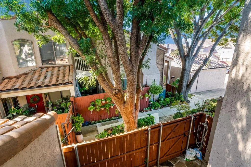 4242 N Capistrano Drive, #203