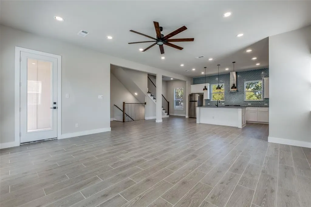 2452 Carmelita Street
