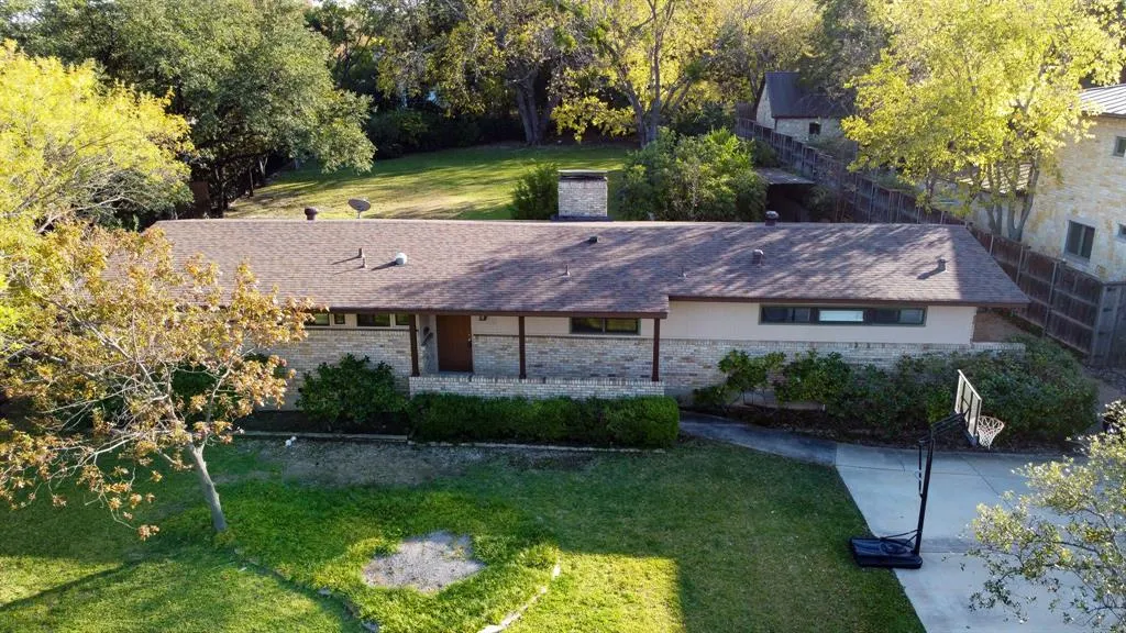 6560 Lafayette Way