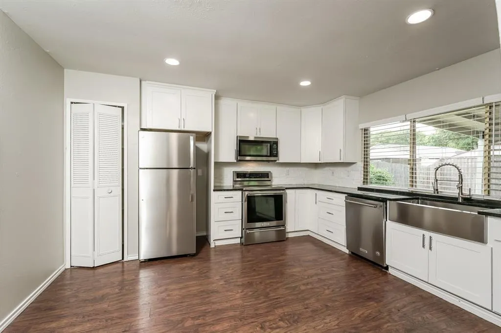 1412 Natchez Drive