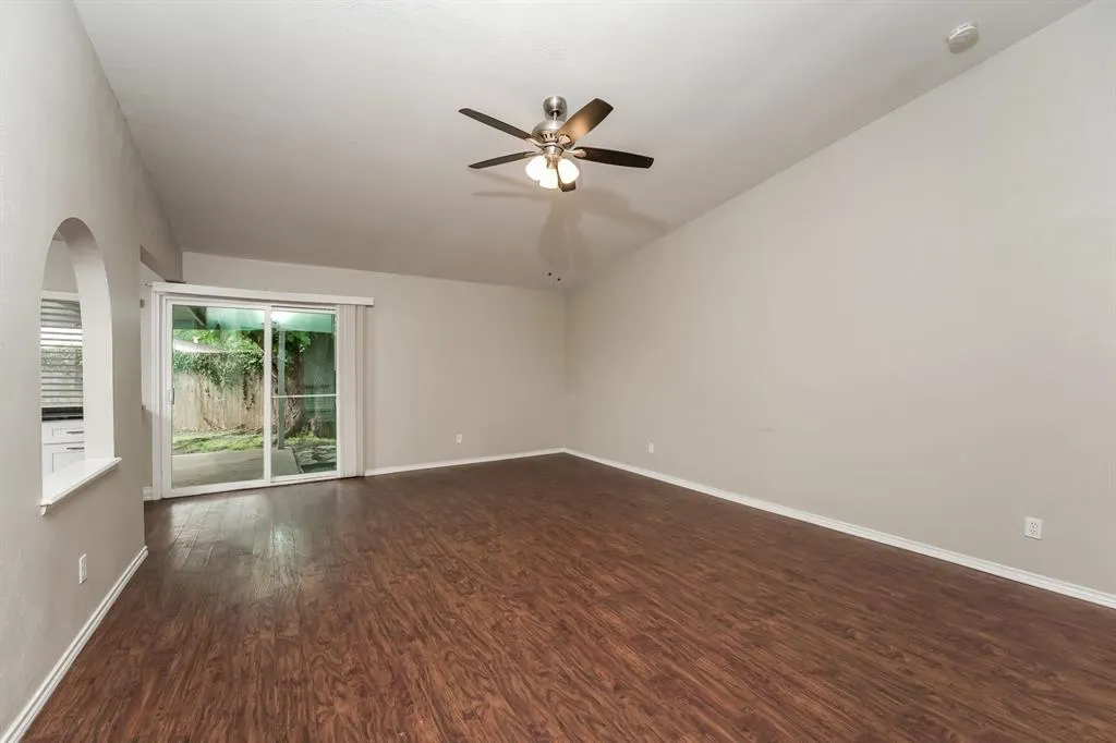 1412 Natchez Drive