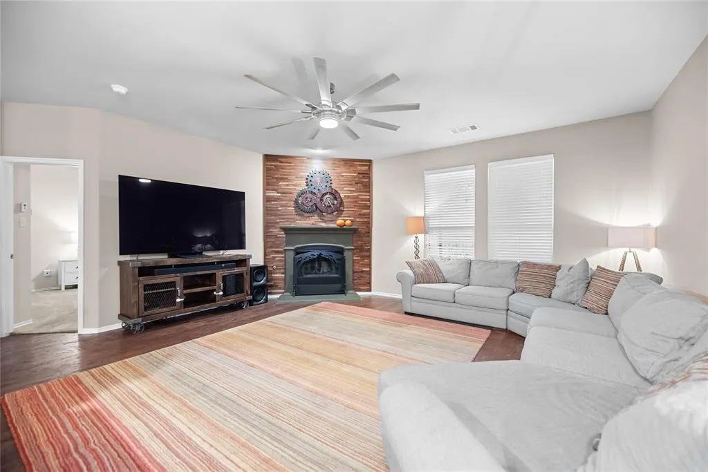 3616 Spring Run Lane