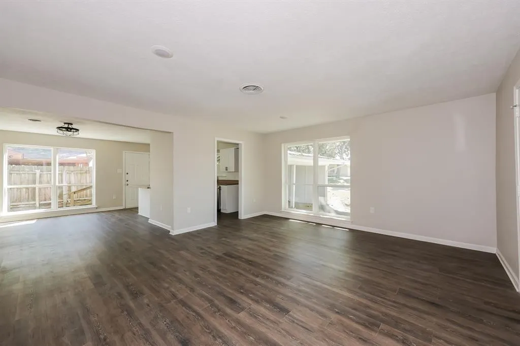 3209 Millmar Drive