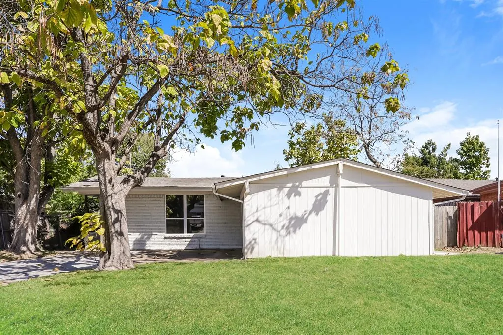 3209 Millmar Drive