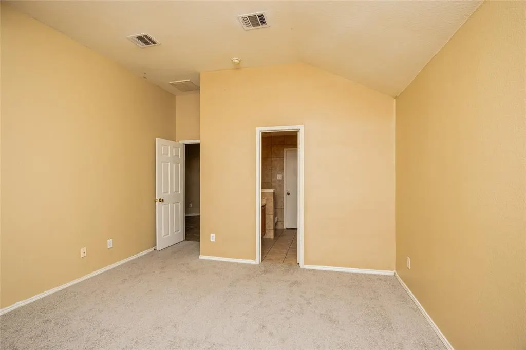 112 Bushel Lane
