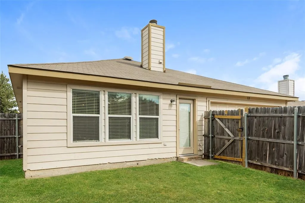 112 Bushel Lane