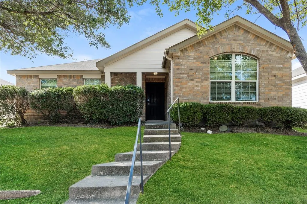112 Bushel Lane