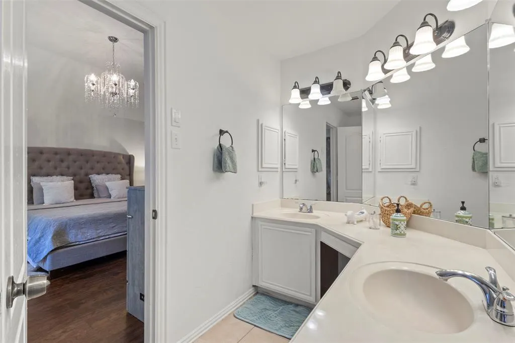 2212 Woodcrest Drive