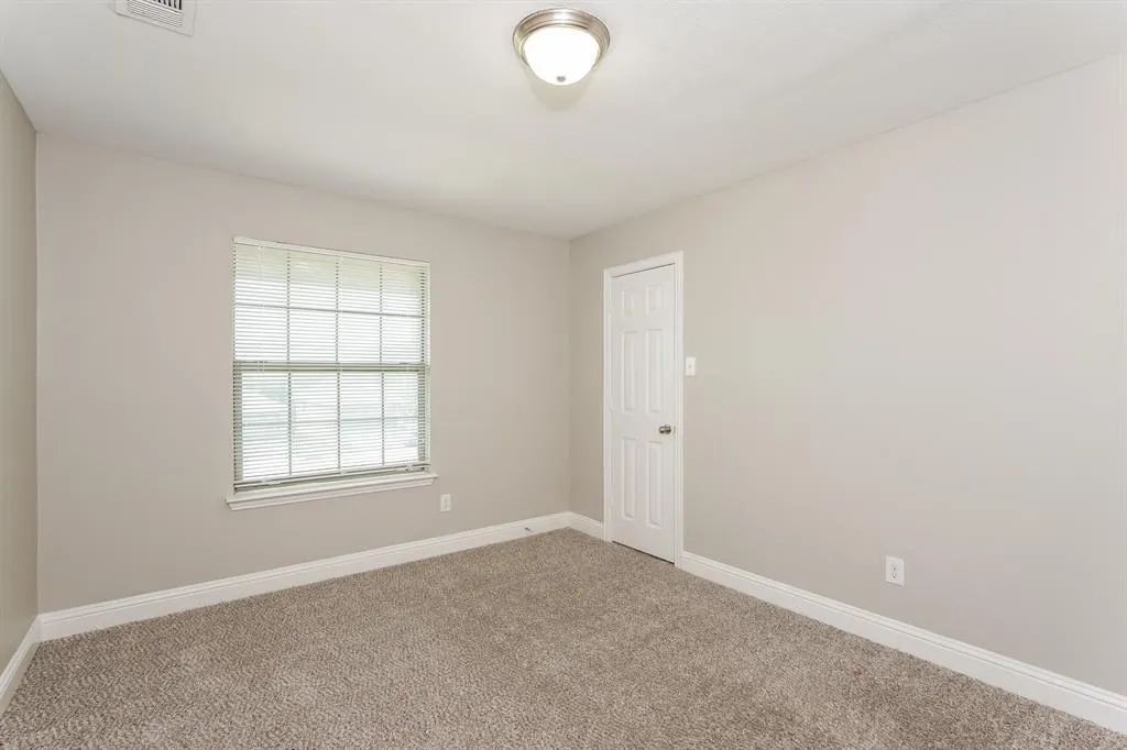 15635 Gatsby Lane