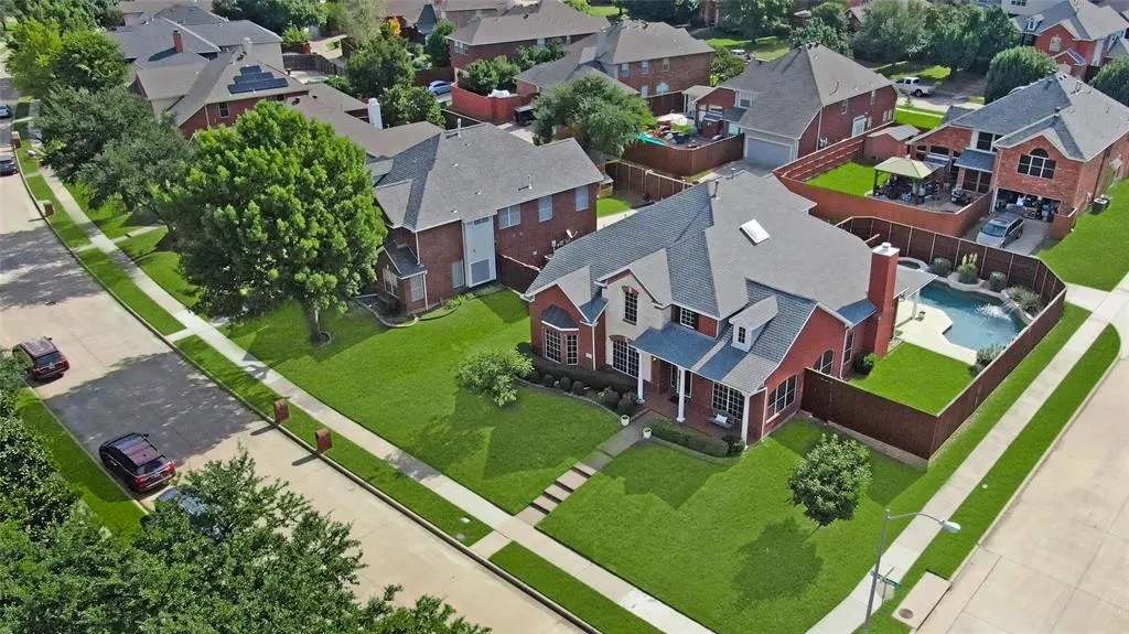 3900 Kite Meadow Drive