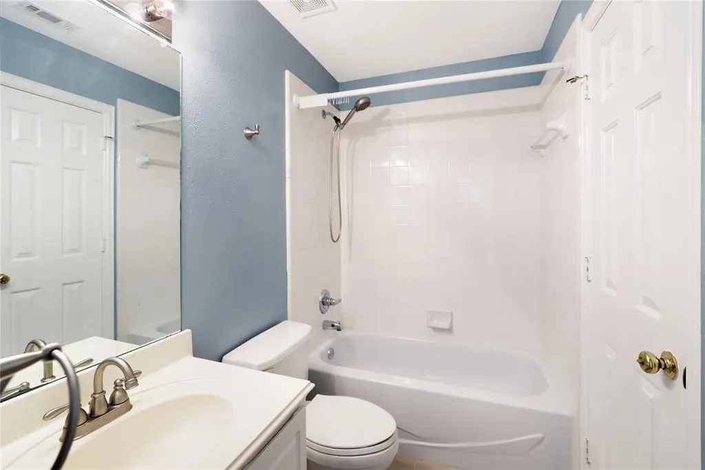 3900 Kite Meadow Drive