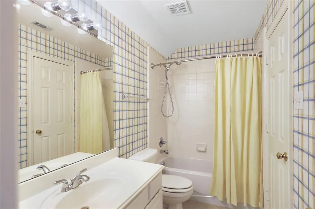 3900 Kite Meadow Drive