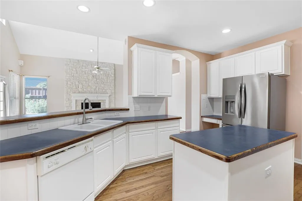 3900 Kite Meadow Drive