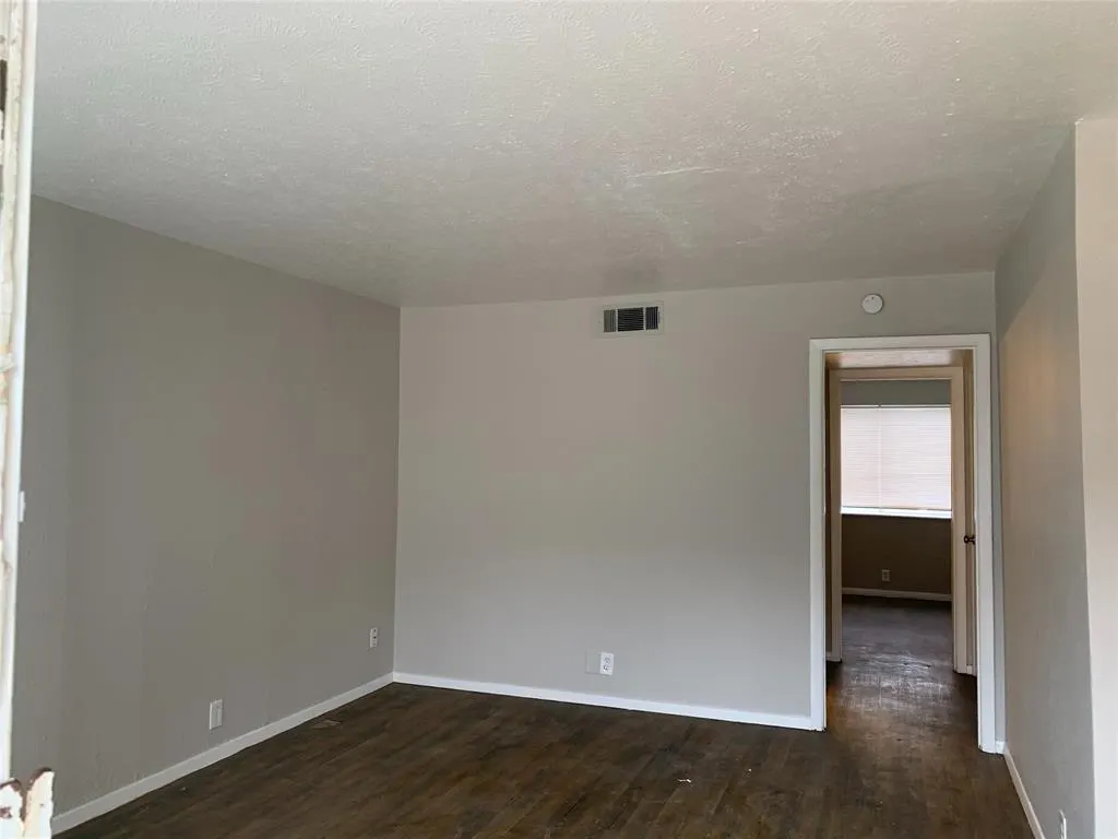 4606 Monarch Street, #115