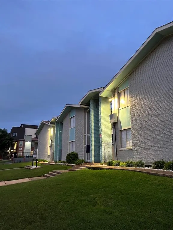 4606 Monarch Street, #115