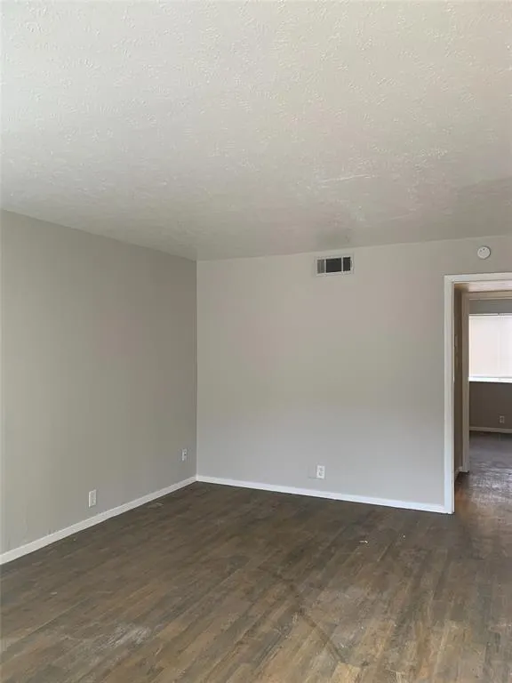 4606 Monarch Street, #115