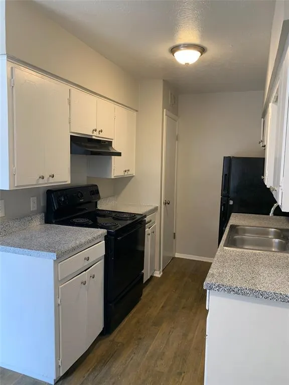 4606 Monarch Street, #115