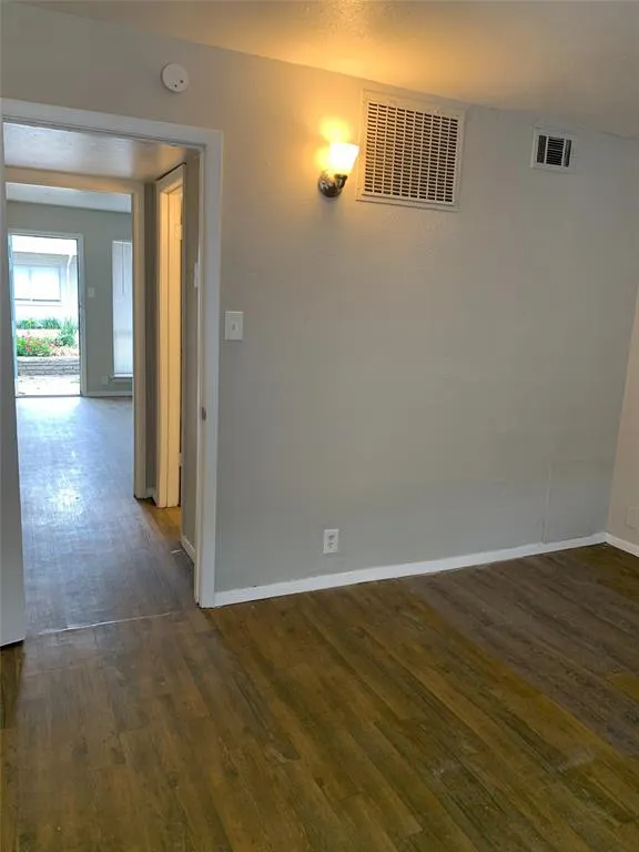 4606 Monarch Street, #115