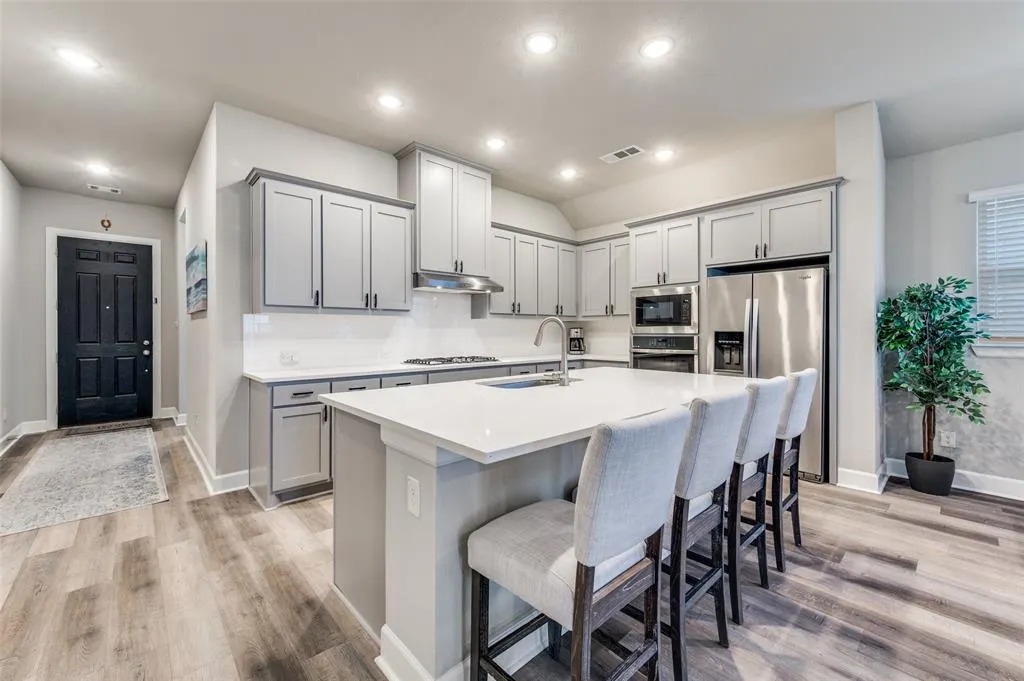 4109 Silver Spur Court