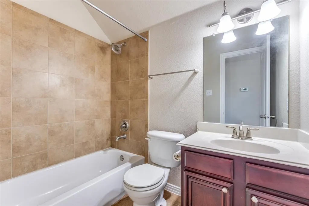 2320 Elm Valley Drive