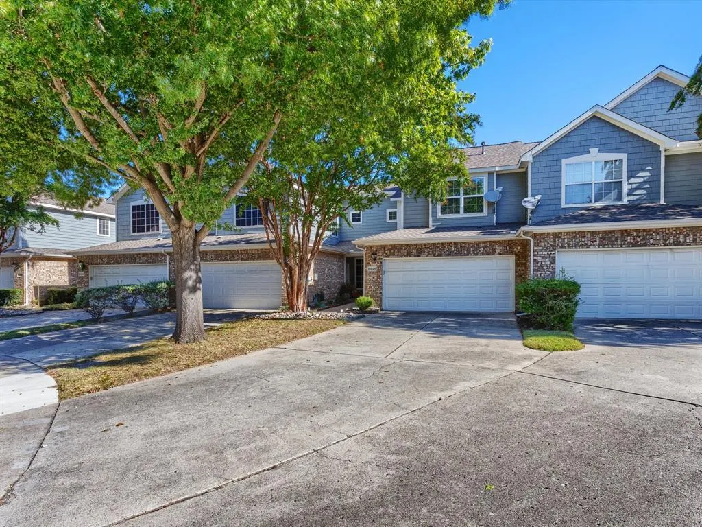10028 Dryden Lane
